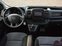 Gebraucht Opel Vivaro 121 PS (88 kW) 2018 Weiß Van / Kleinbus
