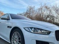 gebraucht Jaguar XE 20d R-Sport Aut.