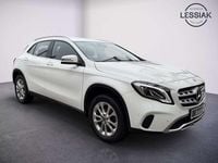 Gebraucht Mercedes GLA180 122 PS (89 kW) 2019 Weiß SUV