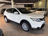 Gebraucht Nissan Qashqai Visia 110 PS (80 kW) 2015 Weiß SUV