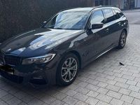 Gebraucht BMW 320 Shadowline 190 PS (139 kW) 2020 Grau Kombi