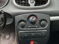 gebraucht Renault Clio GrandTour Emotion 1,2 16V