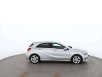 gebraucht Mercedes A180 d CDI Urban LED NAVI SITZHZG TEMPOMAT PDC