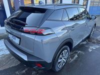 gebraucht Peugeot 2008 PureTech 100 S&S Allure 6-Gang-Manuell