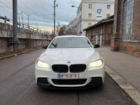 Gebraucht BMW 530 M Sport 258 PS (189 kW) 2015 Weiß Kombi