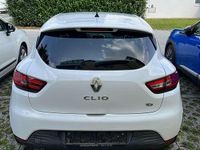 Gebraucht Renault Clio IV 90 PS (66 kW) 2015 Weiß Limousine