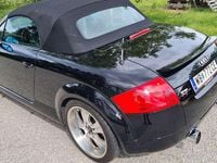 Gebraucht Audi TT Roadster 179 PS (131 kW) 2000 Schwarz Cabrio