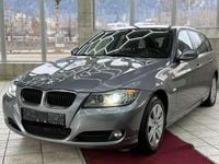 Gebraucht BMW 318 122 PS (89 kW) 2010 Silber Kombi