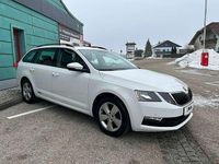 gebraucht Skoda Octavia Kombi 1,6 TDI