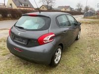 gebraucht Peugeot 208 Active