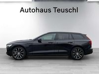 gebraucht Volvo V60 Plus T6 AWD Plug-in Hybrid Elektrisch/Benzin Dark