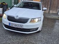 gebraucht Skoda Octavia Combi 2,0 Elegance TDI Green tec DSG