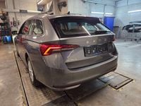 gebraucht Skoda Octavia Kombi 2,0 DSG Selection*Automatik*4 Jahr Garantie