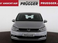 Gebraucht VW Touran 122 PS (89 kW) 2022 Silber Van / Kleinbus
