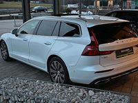 gebraucht Volvo V60 T6 AWD Recharge PHEV Momentum Pro Geartronic AC...