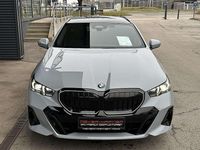 gebraucht BMW 520 d Touring xDrive M-Sportpaket Aut. / AHK PANO...