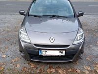 Gebraucht Renault Clio II Night&Day 75 PS (55 kW) 2010 Limousine