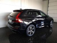 gebraucht Volvo XC60 T6 R-DESIGN 4x4 PHEV Aut. * 19 ZOLL / VOLL LED ...