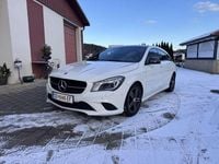 Gebraucht Mercedes CLA200 Shooting Brake 136 PS (100 kW) 2015 Weiß Kombi