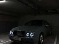 Gebraucht Mercedes CLK320 Avantgarde 218 PS (160 kW) 2001 Coupé