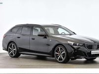 Gebraucht BMW 540 Shadowline 303 PS (222 kW) 2025 Saphirschwarz Kombi