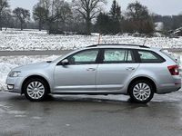 gebraucht Skoda Octavia Combi 16 TDI Ambition 4x4