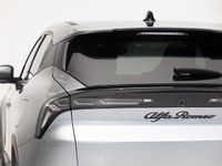 gebraucht Alfa Romeo Junior Ibrida Speciale 1.2 MHEV e-DCT6