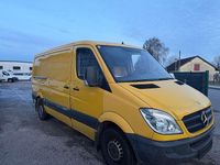 Gebraucht Mercedes Sprinter 163 PS (119 kW) 2011 Gelb Van