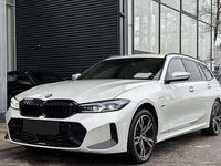 Gebraucht BMW 330 Shadowline 184 PS (135 kW) 2022 Weiß Kombi