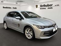 Gebraucht VW Golf VIII 150 PS (110 kW) 2025 Silber Limousine