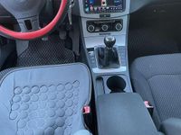 Gebraucht VW Passat Trendline 105 PS (77 kW) 2011 Limousine