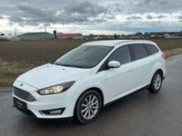 gebraucht Ford Focus FocusTraveller 1.5TDCi Titanium *Top-Gepflegt*