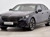Gebraucht BMW 520 197 PS (144 kW) 2023 Blau Limousine