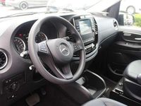 gebraucht Mercedes Vito Tourer Select 119 CDI lang 4x4 Aut.