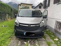 Gebraucht Opel Vivaro 145 PS (106 kW) 2017 Grau Van / Kleinbus
