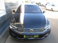 gebraucht VW Passat Variant Elegance 2.0 TDI SCR DSG Navi,Rückfahrkamera,Panorama Schiebedach,LED