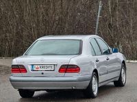 gebraucht Mercedes E280 4MATIC Aut.Top*Kredit*Leder*Sitzheizung* Tempomat