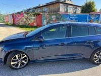 Gebraucht Renault Mégane GrandTour Bose Edition 131 PS (96 kW) 2017 Blau Kombi