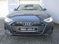 Gebraucht Audi A4 Advanced 163 PS (119 kW) 2022 Grau Kombi