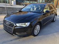 Gebraucht Audi A3 Attraction 150 PS (110 kW) 2013 Limousine