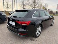 gebraucht Audi A4 Avant 20 TDI Design S-tronic Automatik 2 Besitz