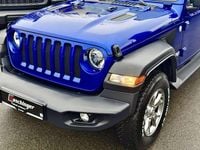 Gebraucht Jeep Wrangler Unlimited Sport 200 PS (147 kW) 2021 Blau SUV