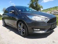 gebraucht Ford Focus 10 EcoBoost /RFK/Winterpaket/18" Alu