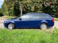 gebraucht Skoda Octavia Combi 16 TDI 4x4 Ambition+