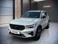 Neu Volvo XC40 163 PS (119 kW) 2025 Grau SUV