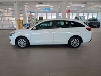 gebraucht Hyundai i30 CW 1,6 CRDi Comfort *Klima*Tempomat*SHZ*