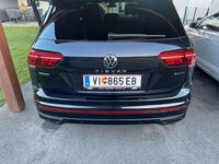 gebraucht VW Tiguan Allspace 20 TDI SCR DSG 4Motion R-Line