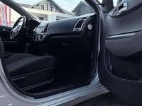 Gebraucht Hyundai i20 77 PS (56 kW) 2012 Silber Kleinwagen