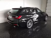 gebraucht BMW 330e 330 e Touring SPORT LINE 4x4 Aut Touring SPORT LINE 4x4 Aut