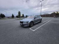 Gebraucht Skoda Superb SportLine 150 PS (110 kW) 2017 Kombi